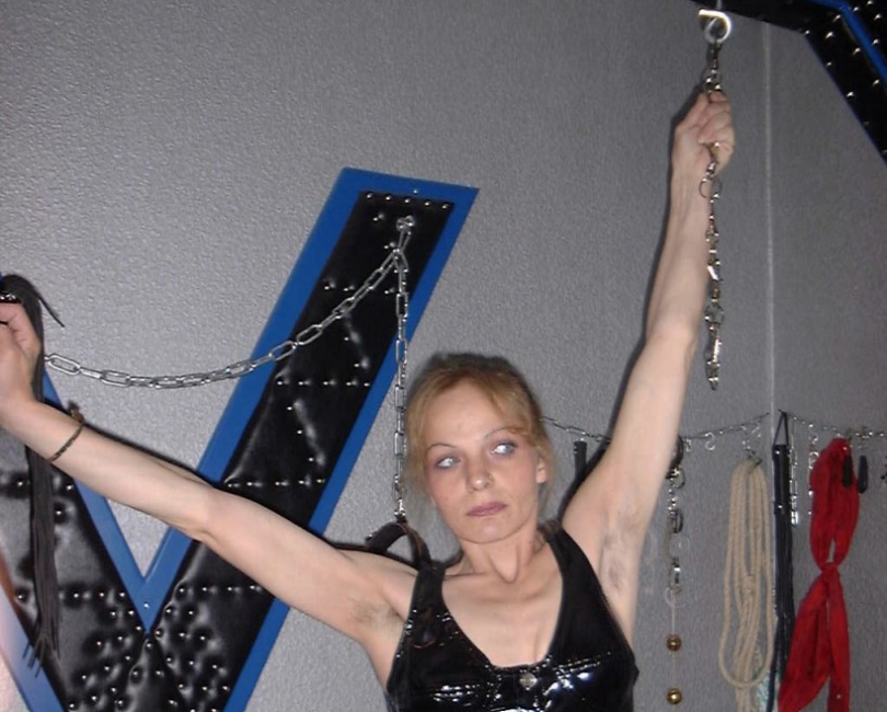 Scharfe SM Bilder! Reife Amateurin
